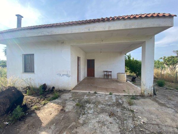 casa indipendente in vendita a Casarano