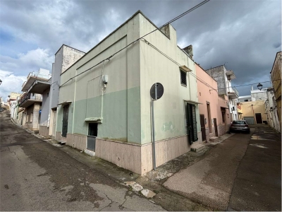 casa indipendente in vendita a Casarano