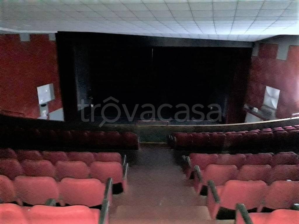 negozio in vendita a Casarano