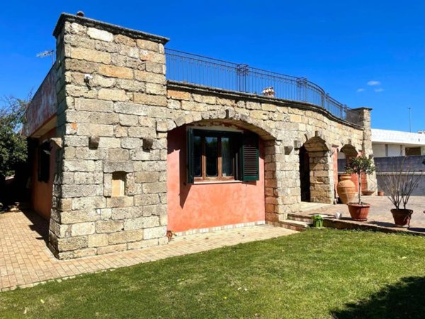 casa indipendente in vendita a Casarano