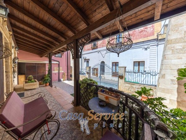 casa indipendente in vendita a Casarano