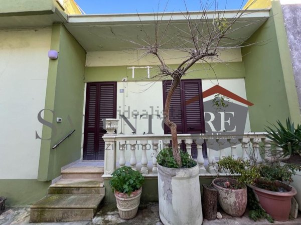 casa indipendente in vendita a Casarano