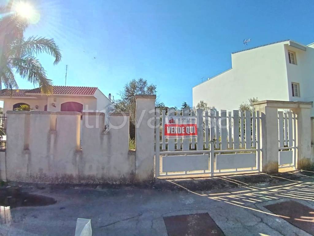 casa indipendente in vendita a Casarano