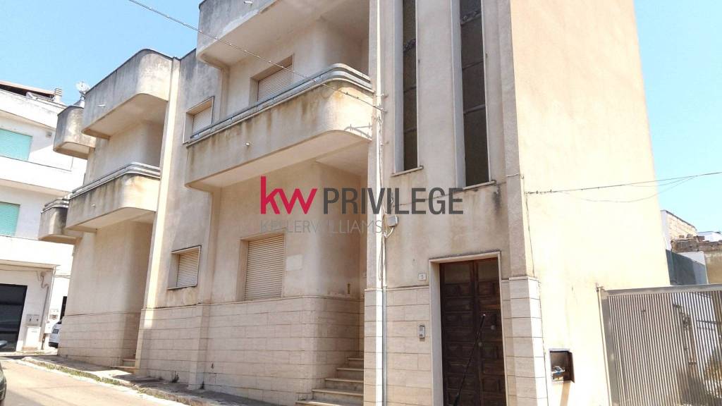 appartamento in vendita a Casarano