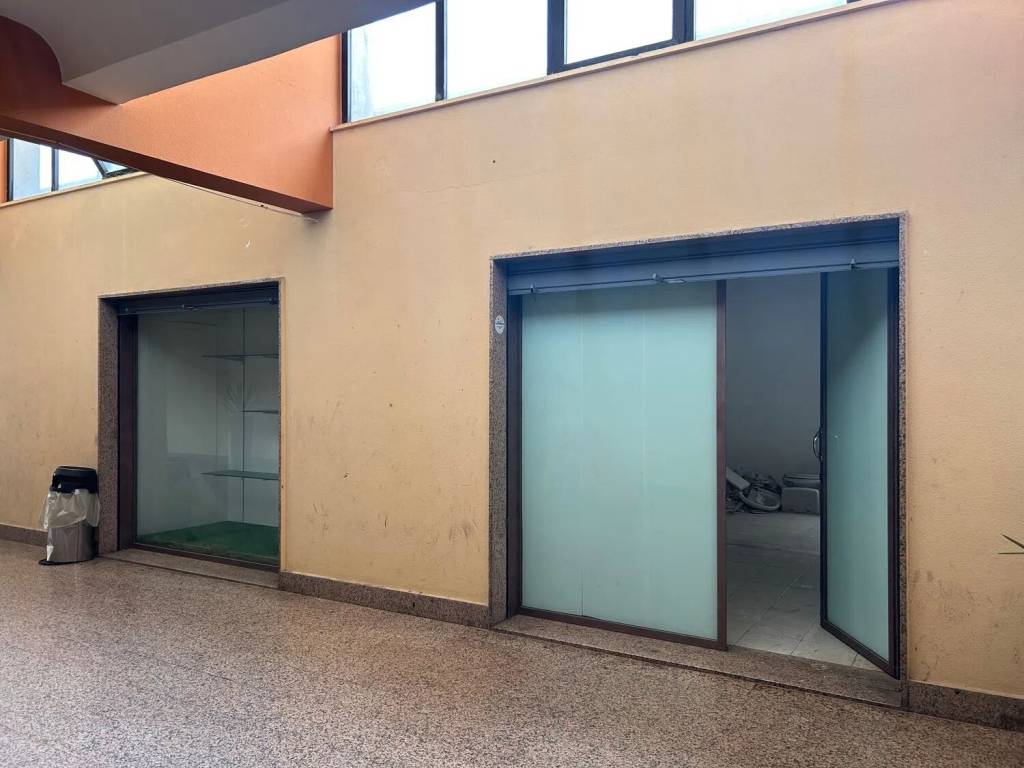 negozio in vendita a Casarano