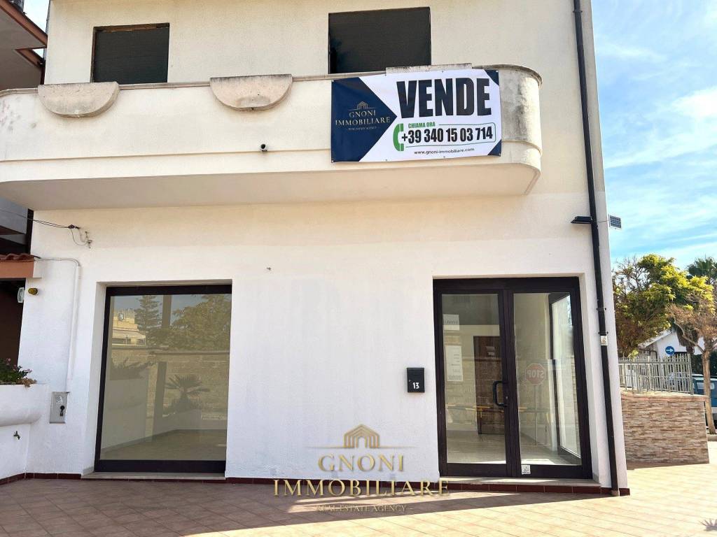negozio in vendita a Casarano