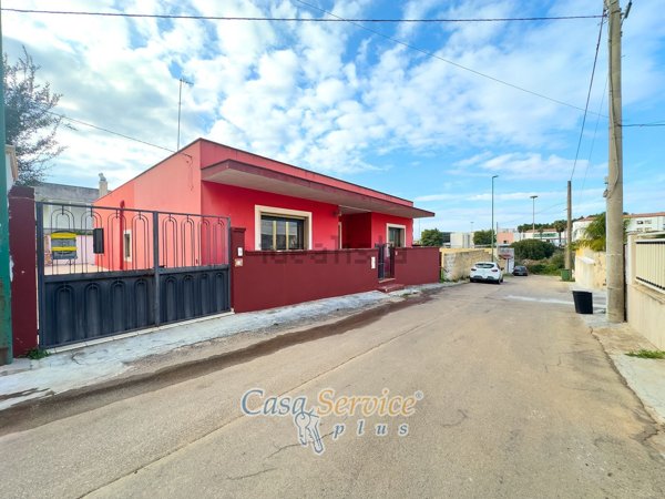 casa indipendente in vendita a Casarano