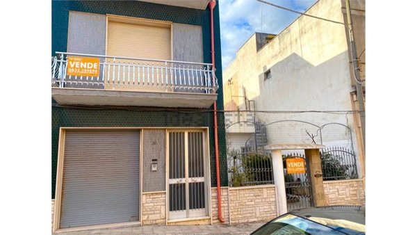 casa indipendente in vendita a Casarano