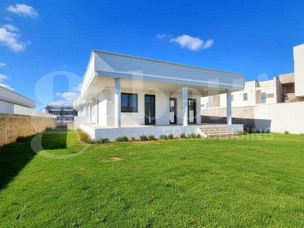 casa indipendente in vendita a Casarano