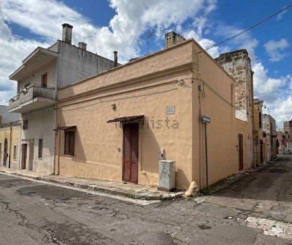 casa indipendente in vendita a Casarano