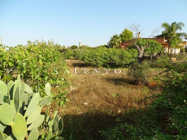 terreno edificabile in vendita a Casarano