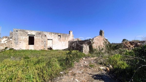 casa indipendente in vendita a Casarano