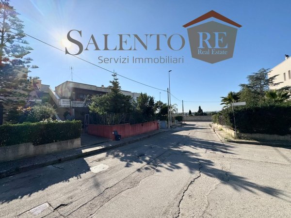 casa indipendente in vendita a Casarano