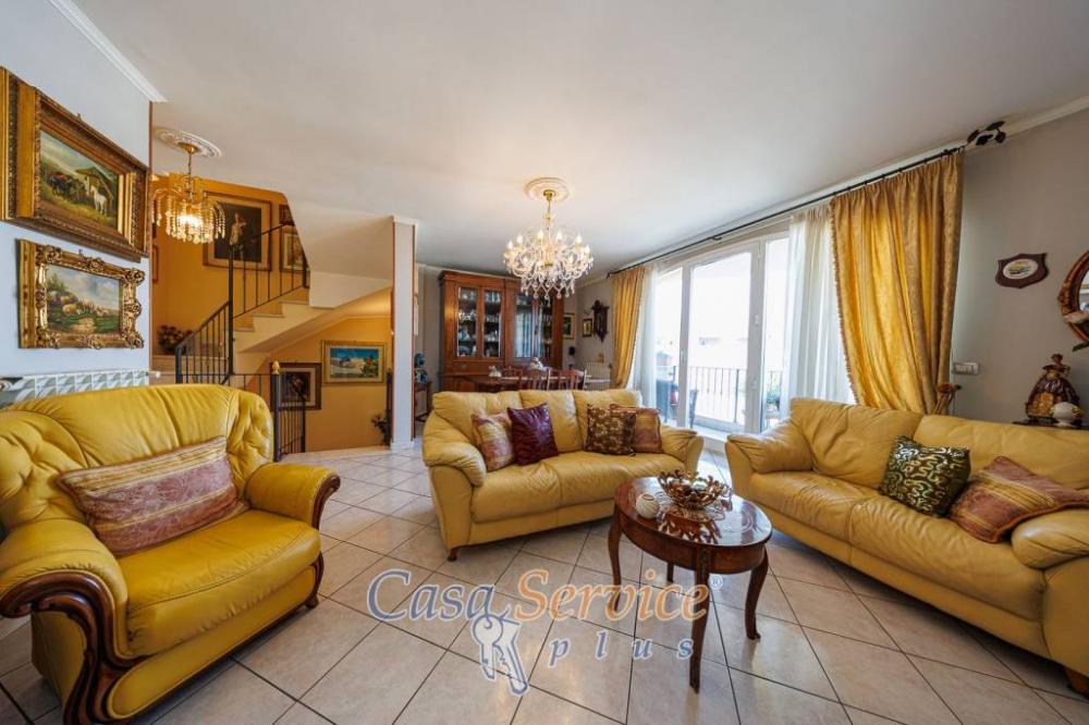 casa indipendente in vendita a Casarano