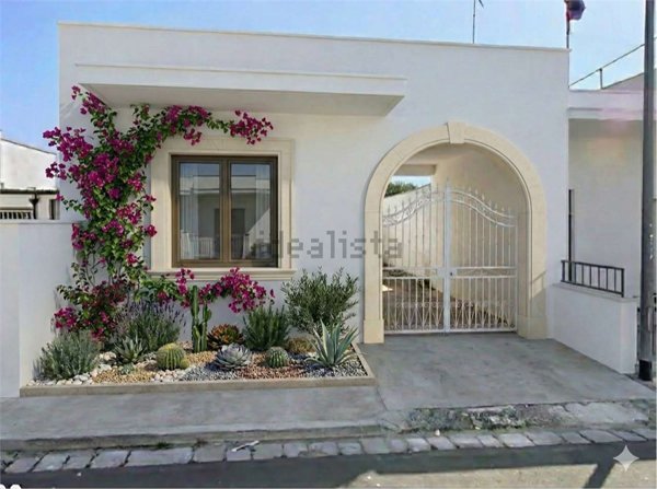 casa indipendente in vendita a Casarano