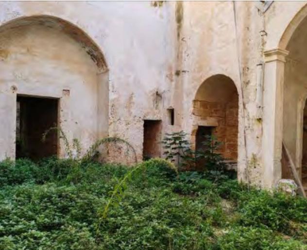 locale commerciale in vendita a Casarano