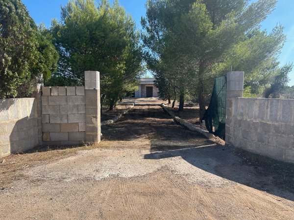 casa indipendente in vendita a Casarano