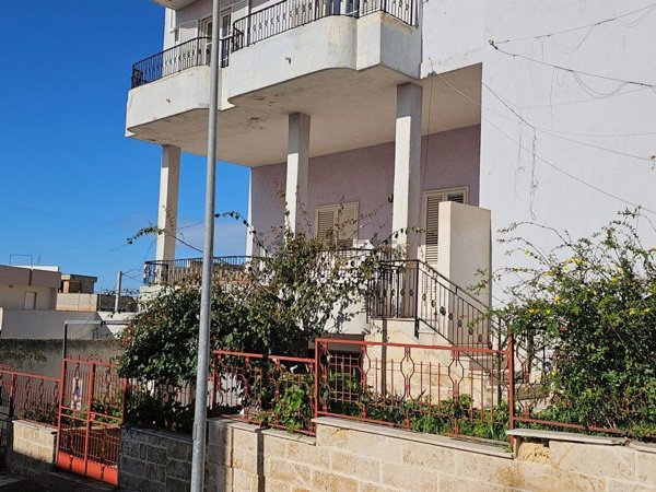 appartamento in vendita a Casarano