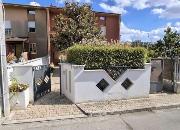 casa indipendente in vendita a Casarano