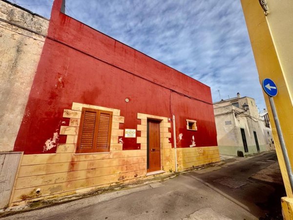 casa indipendente in vendita a Casarano