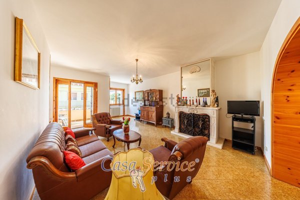 appartamento in vendita a Casarano