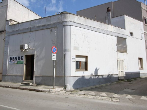 casa indipendente in vendita a Casarano