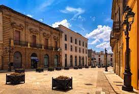 locale di sgombero in vendita a Casarano