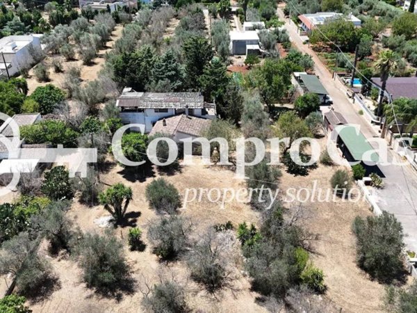 casa indipendente in vendita a Casarano