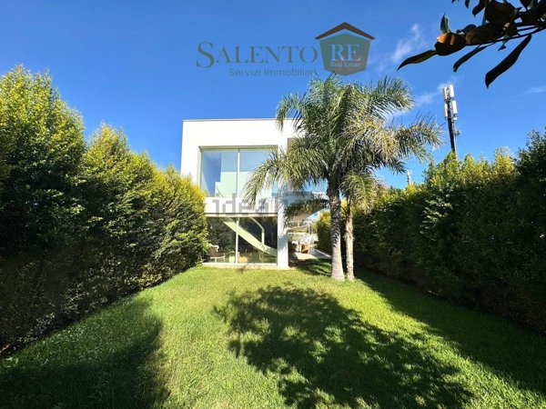 casa indipendente in vendita a Casarano