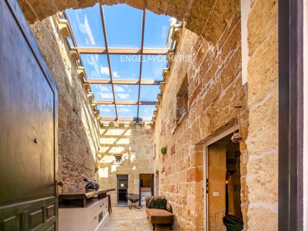 casa indipendente in vendita a Casarano