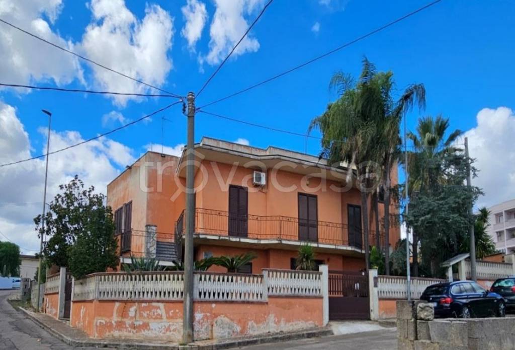 casa indipendente in vendita a Casarano