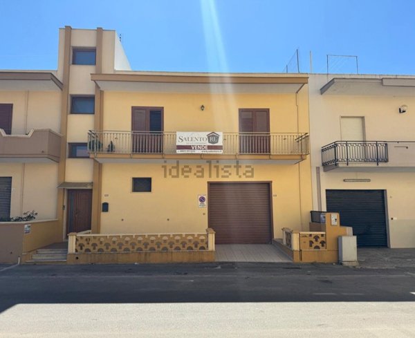casa indipendente in vendita a Casarano