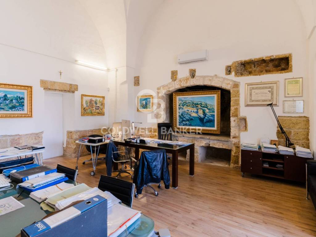 negozio in vendita a Casarano