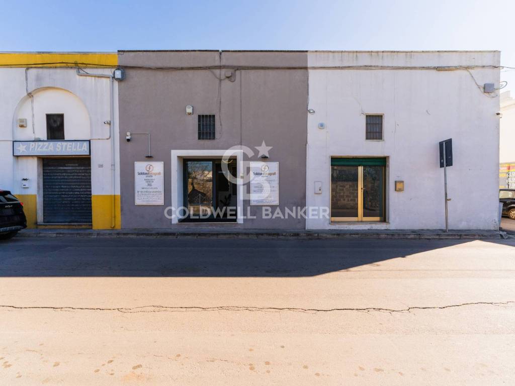 negozio in vendita a Casarano