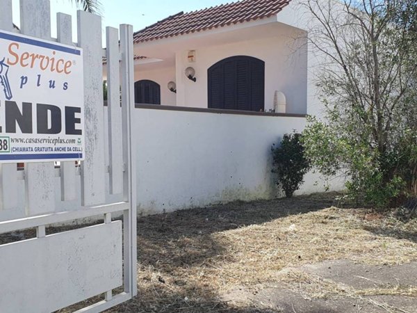 casa semindipendente in vendita a Casarano