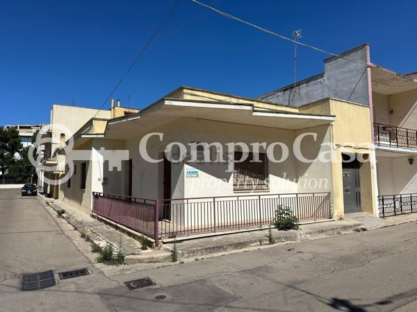 casa indipendente in vendita a Casarano
