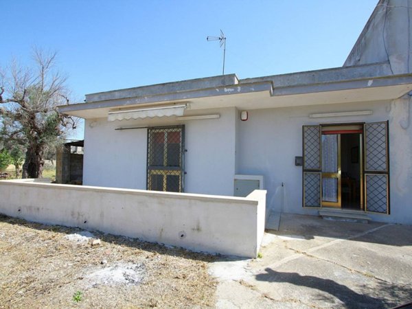casa indipendente in vendita a Casarano