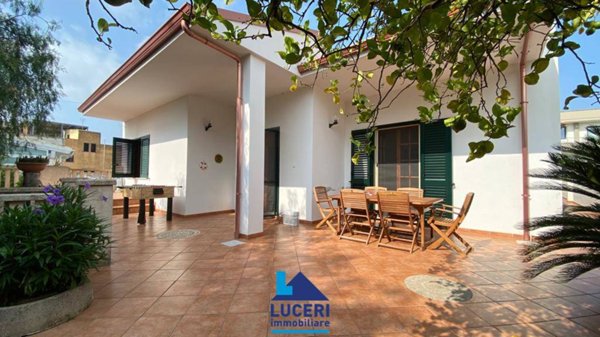 casa indipendente in vendita a Casarano