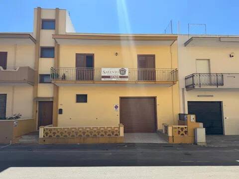casa indipendente in vendita a Casarano