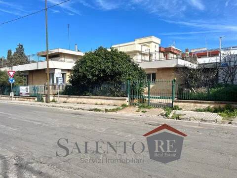 casa indipendente in vendita a Casarano