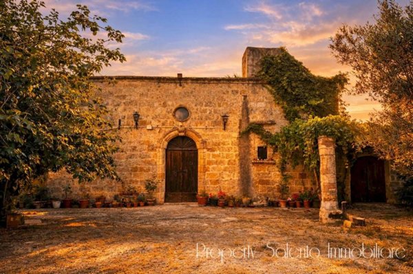 casa indipendente in vendita a Casarano