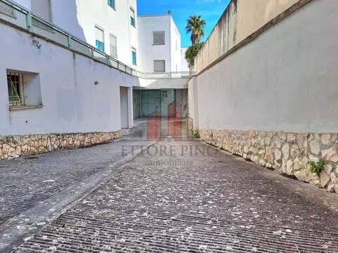 negozio in vendita a Casarano