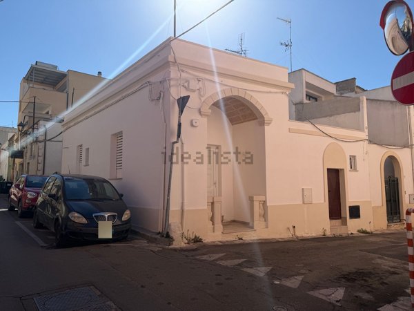 casa indipendente in vendita a Casarano