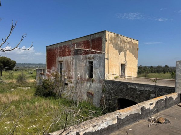 casa indipendente in vendita a Casarano