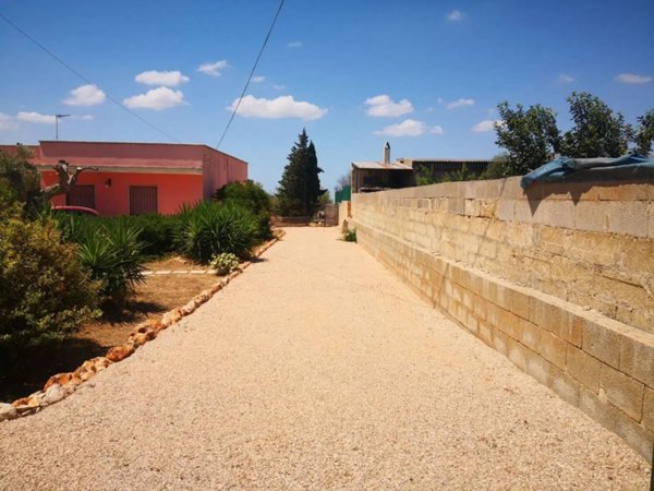casa indipendente in vendita a Casarano