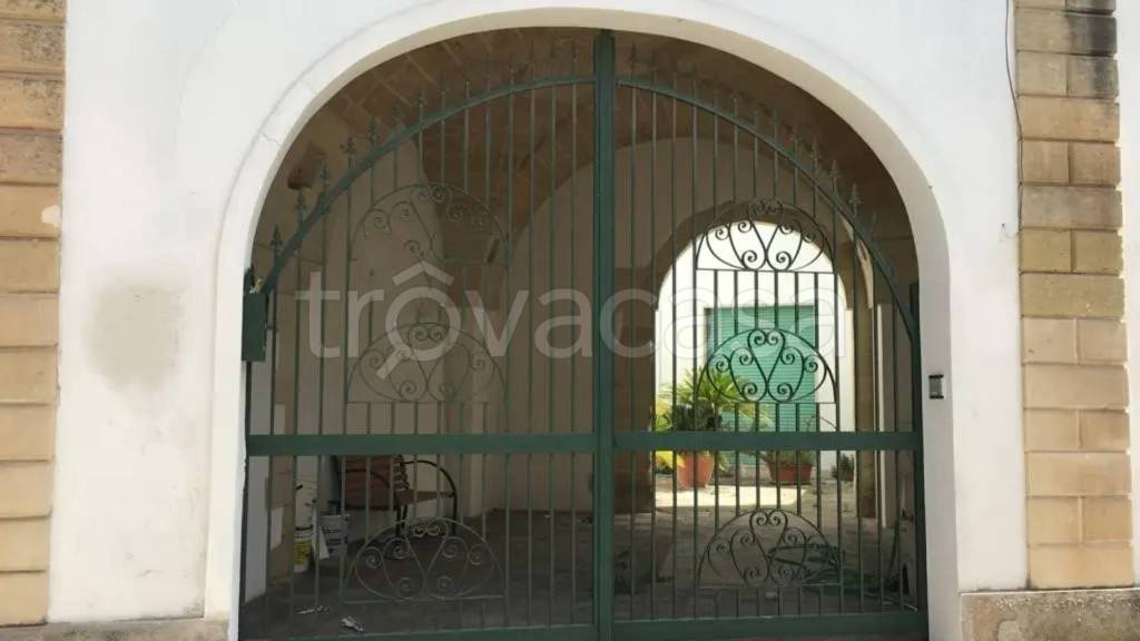 trivano in vendita a Castri di Lecce