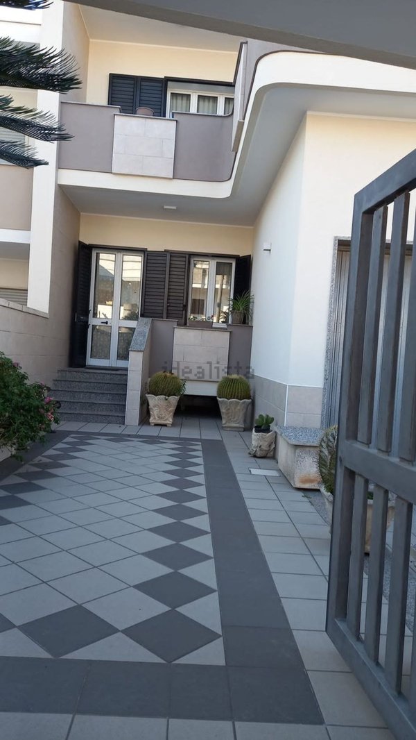 casa indipendente in vendita a Castri di Lecce