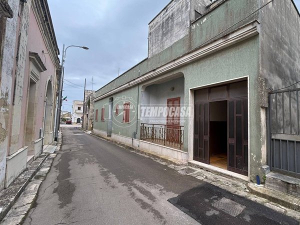 casa indipendente in vendita a Castri di Lecce