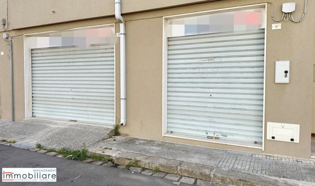 locale commerciale in vendita a Castrignano de' Greci