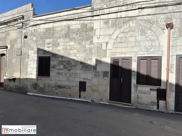 casa indipendente in vendita a Castrignano de' Greci